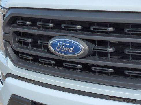 Used 2022 Ford F150 XLT w/ Equipment Group 302A High image 14