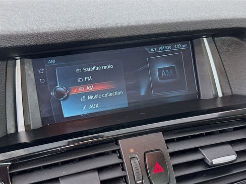 Used 2017 BMW X3 xDrive35i image 15