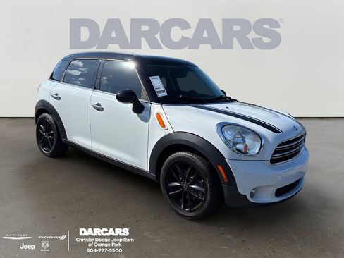 Used 2015 MINI Cooper Countryman FWD image 1