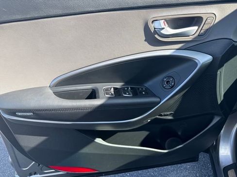 Used 2018 Hyundai Santa Fe Sport w/ 2.0T Ultimate Tech Package 05 image 9