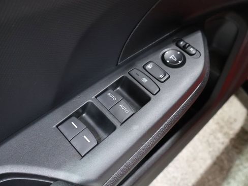 Used 2018 Honda Civic Sport image 13