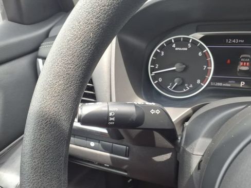 Used 2024 Nissan Rogue SV AWD/4WD image 24