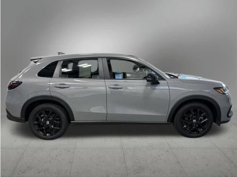 Certified 2024 Honda HR-V Sport image 7
