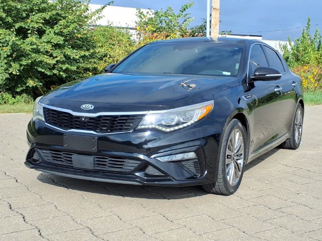 Used 2019 Kia Optima SX w/ SX Limited (Black) Package FWD image 2