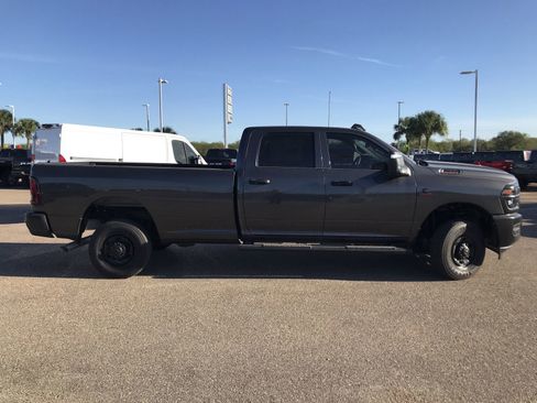 New 2026 RAM 2500 Tradesman AWD/4WD image 8