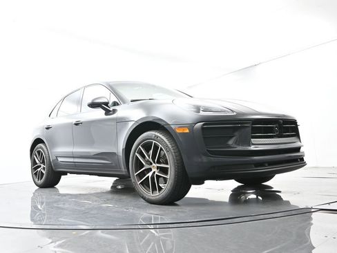 Certified 2023 Porsche Macan AWD/4WD image 51