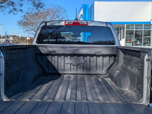 Used 2023 Chevrolet Colorado LT image 28