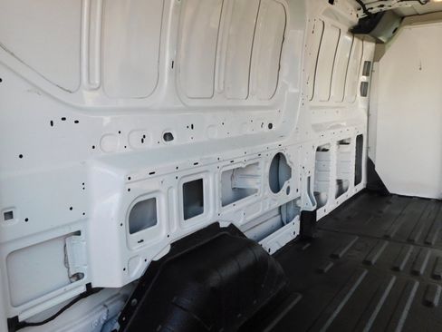 Used 2016 Ford Transit 250 148 Low Roof image 26