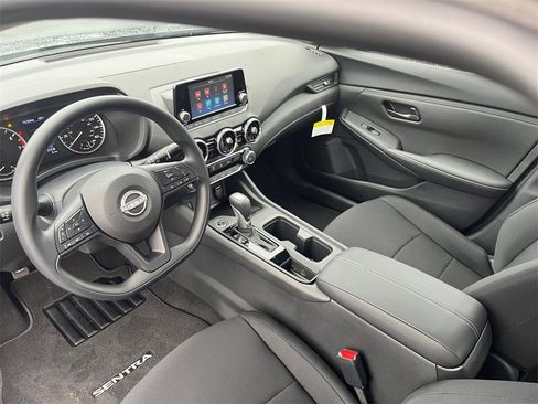 New 2025 Nissan Sentra S image 16