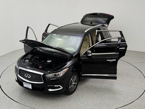 Used 2017 INFINITI QX60 FWD w/ Premium Plus Package image 39