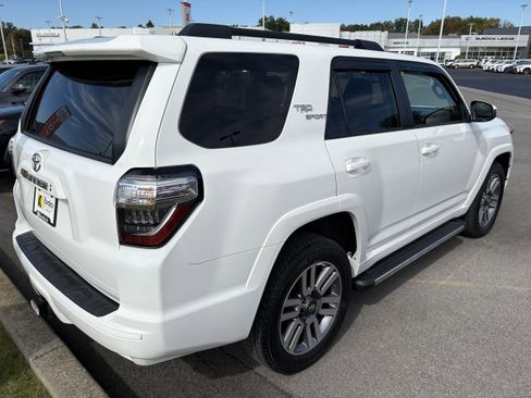 Used 2022 Toyota 4Runner TRD Sport image 5