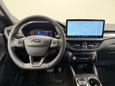 Used 2025 Ford Escape ST-Line w/ Tech Pack #1 FWD image 22