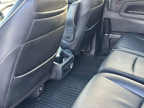 Used 2024 Honda Odyssey Elite image 29