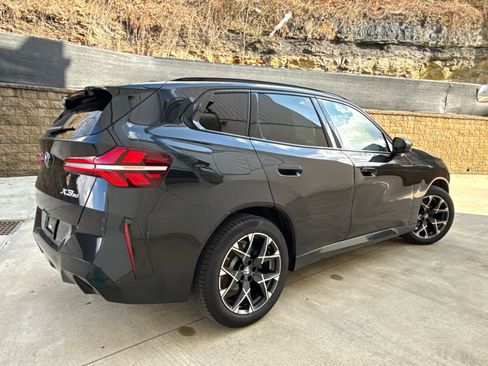 Used 2025 BMW X3 xDrive30i image 3