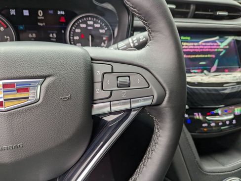 New 2025 Cadillac XT6 Premium Luxury w/ Technology Package image 21