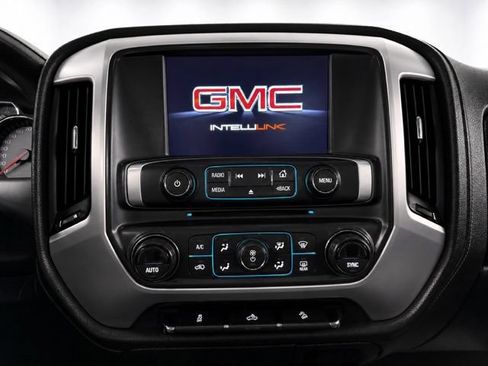 Used 2017 GMC Sierra 1500 SLE w/ SLE Value Package AWD/4WD image 25