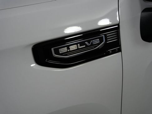 Used 2025 GMC Sierra 1500 Elevation w/ Elevation Premium Package AWD/4WD image 11