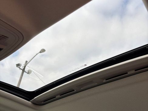 Used 2013 Buick Regal GS image 17