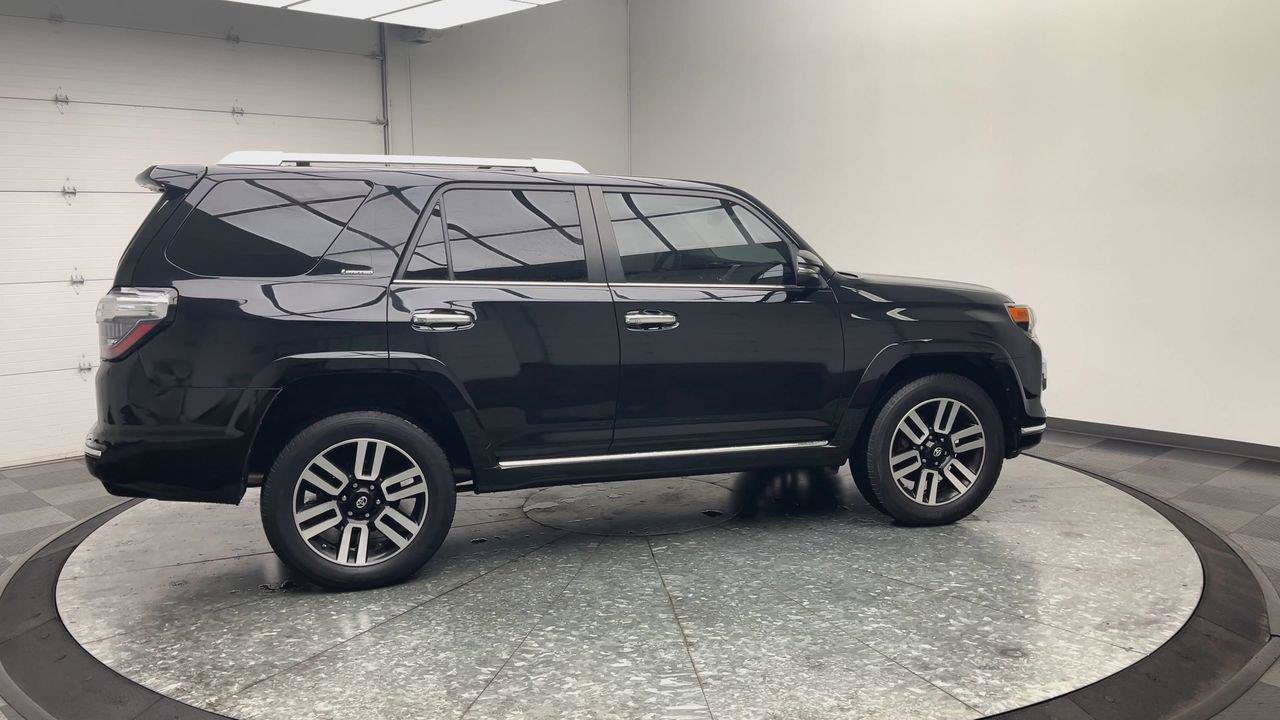 Used 2017 Toyota 4Runner Limited AWD/4WD image 41