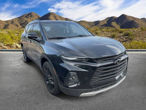 Certified 2019 Chevrolet Blazer LT FWD image 3