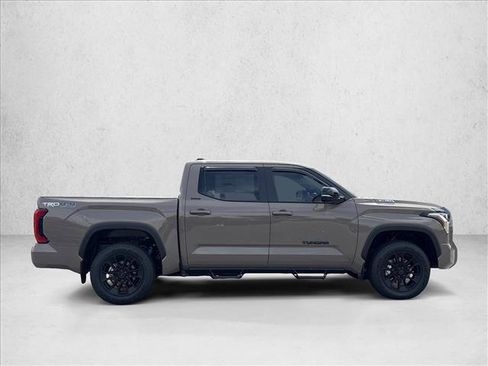 New 2026 Toyota Tundra Limited AWD/4WD image 10