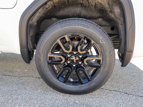 New 2026 GMC Sierra 1500 Elevation image 30