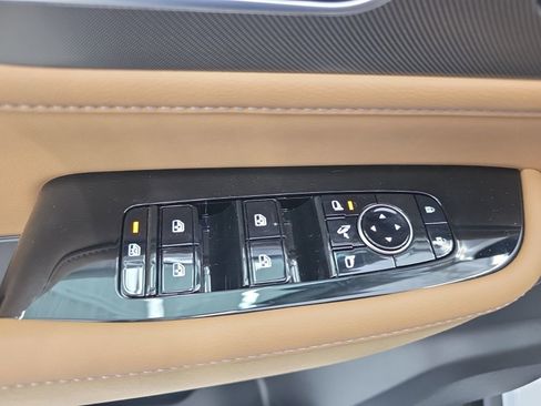 New 2026 INFINITI QX80 Luxe w/ Cargo Package AWD/4WD image 33