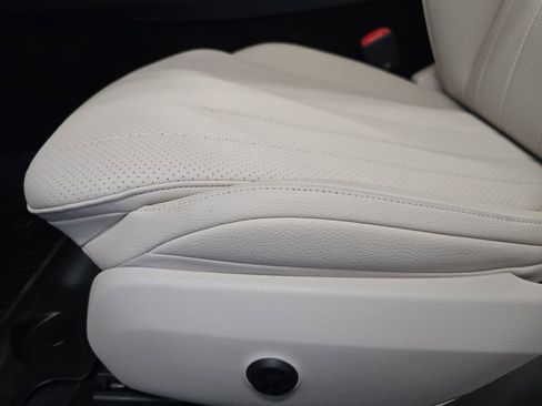 Certified 2026 Mercedes-Benz E 350 Sedan image 34