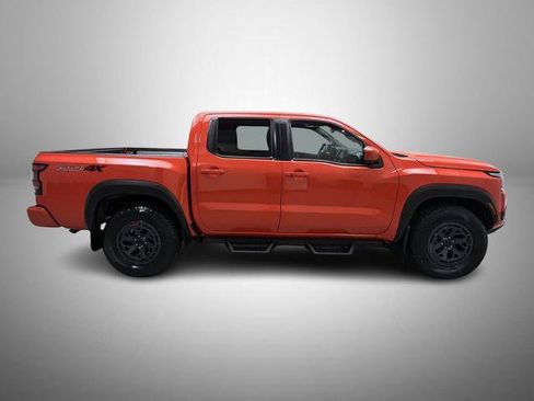 Certified 2025 Nissan Frontier PRO-4X w/ Pro Premium Package AWD/4WD image 4
