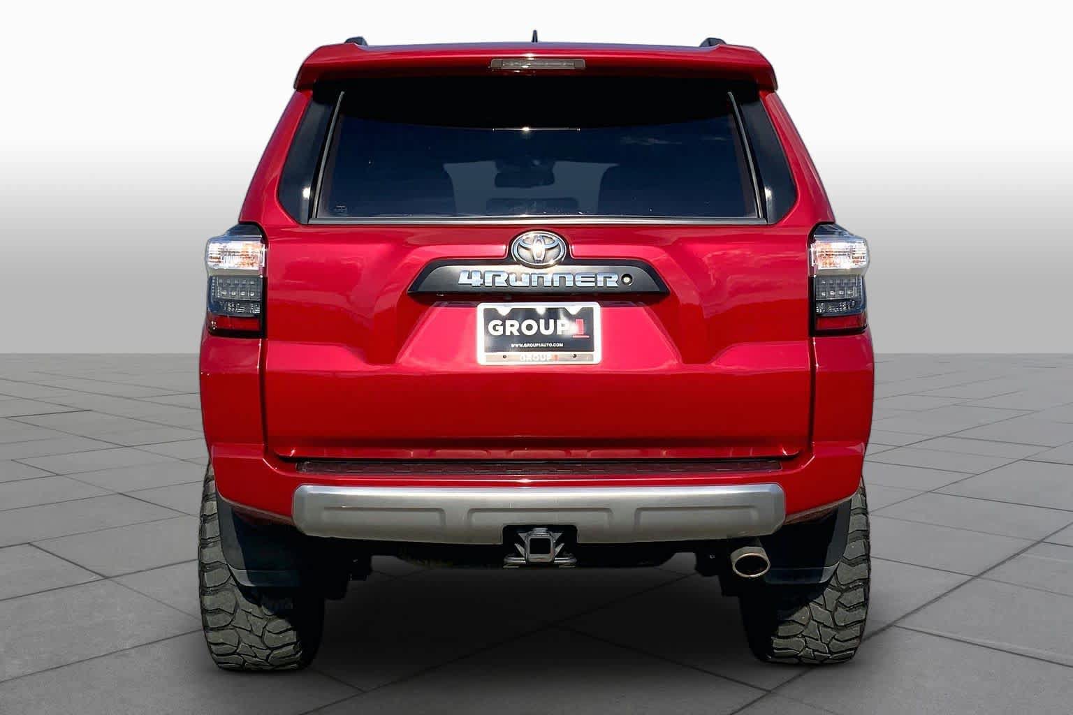 Used 2019 Toyota 4Runner TRD Off-Road Premium AWD/4WD image 5