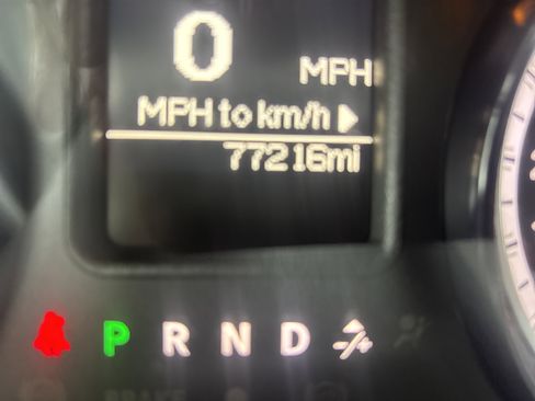 Used 2019 RAM 1500 Classic SLT image 21