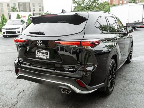 Used 2025 Toyota Highlander XSE AWD/4WD image 34