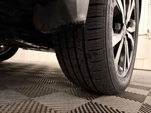 Used 2019 Subaru Forester Limited AWD/4WD image 21