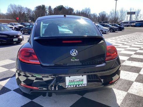 Used 2016 Volkswagen Beetle 1.8T S FWD image 6