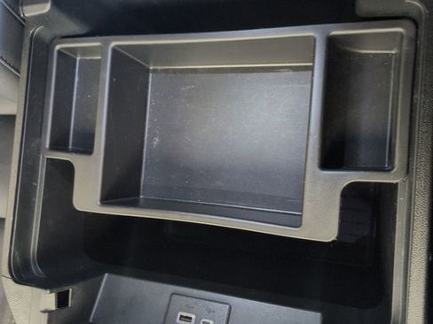 Used 2023 Chevrolet Tahoe LT w/ Luxury Package image 47