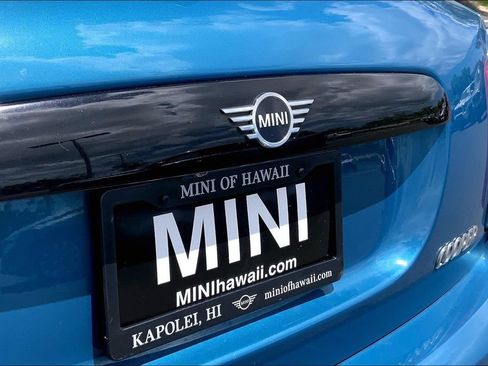 Used 2022 MINI Cooper 4-Door Hardtop FWD image 28