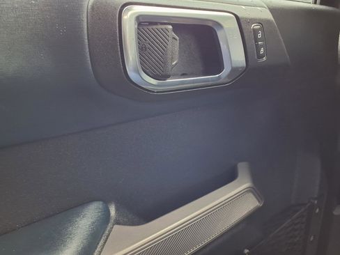 Used 2023 Ford Bronco Outer Banks image 21