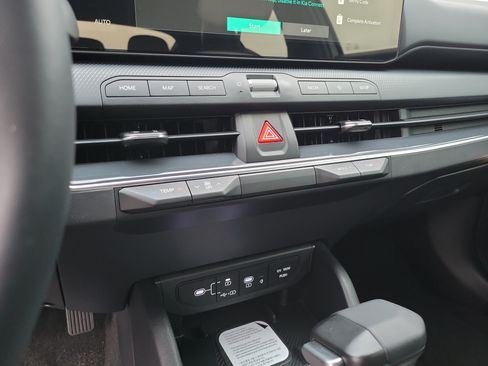 New 2026 Kia K4 GT-Line w/ GT-Line Premium Package FWD image 18