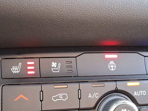 Used 2022 Dodge Durango R/T w/ Quick Order Package 22F image 25