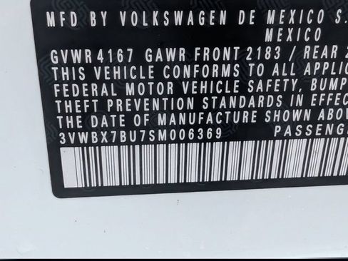Used 2025 Volkswagen Jetta Sport FWD image 28