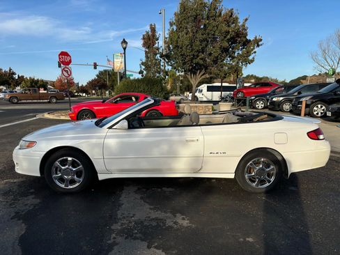 Used 2001 Toyota Solara SLE image 2