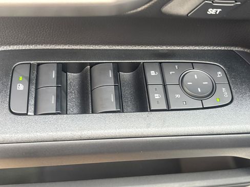 New 2026 Toyota 4Runner Limited image 7