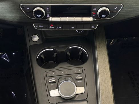 Used 2018 Audi A4 2.0T Ultra Premium Plus w/ Premium Plus Package FWD image 18