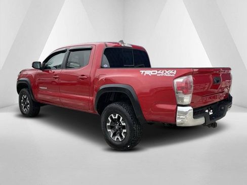 Used 2020 Toyota Tacoma TRD Off-Road AWD/4WD image 5