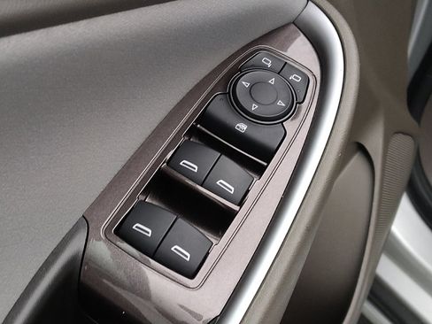 Used 2022 Chevrolet Malibu LS w/ Driver Confidence Package II FWD image 27