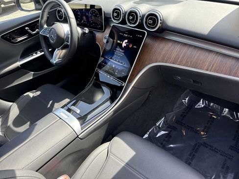 Used 2025 Mercedes-Benz C 300 C 300 image 27