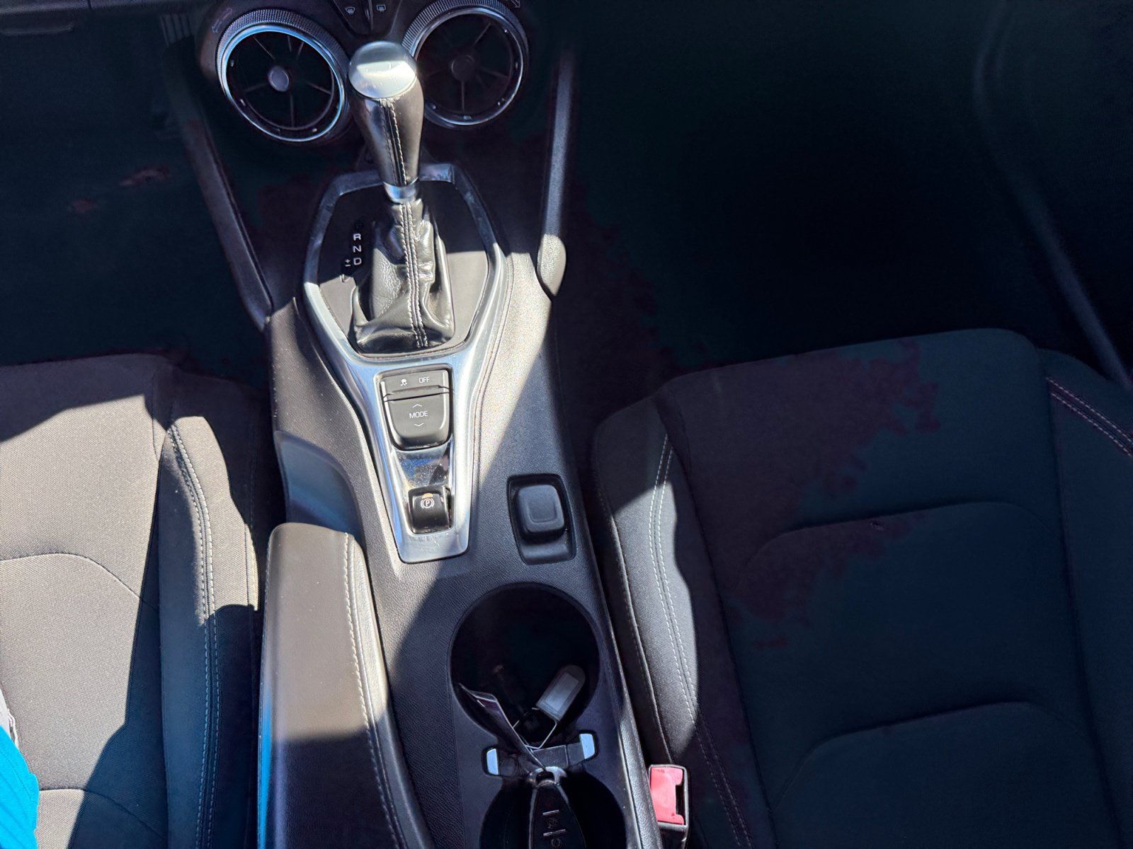 Used 2018 Chevrolet Camaro LT RWD image 25