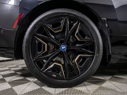 Used 2023 BMW iX M60 w/ Executive Package AWD/4WD image 39