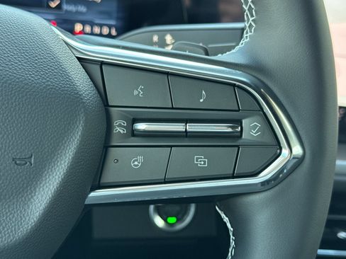 New 2026 Chevrolet Traverse LT FWD image 27