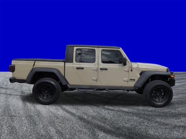 Used 2020 Jeep Gladiator Sport w/ Quick Order Package 24S AWD/4WD image 3